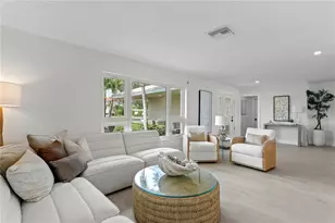 11625 6th St E, Treasure Island, FL 33706 - Photo 5