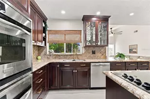15113 Alexis Dr, Tampa, FL 33624 - Photo 11