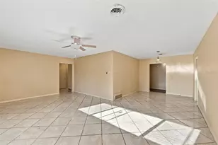1460 S Betty Ln, Clearwater, FL 33756 - Photo 7