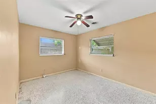 1460 S Betty Ln, Clearwater, FL 33756 - Photo 17