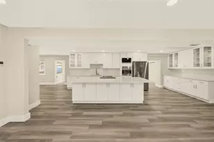 1595 Oak Ln, Clearwater, FL 33764 - Photo 7