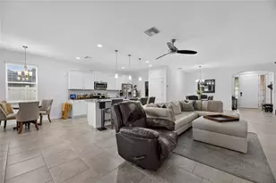 10619 Scenic Hollow Dr, Riverview, FL 33578 - Photo 13