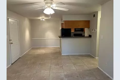 9100 Dr Martin Luther King Jr Street N #1103, Saint Petersburg, FL 33702 - Photo 5