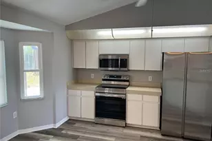 6130 Nantucket Ln, Spring Hill, FL 34608 - Photo 11