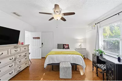 2039 Pine Ridge Drive, Clearwater, FL 33763 - Photo 23