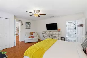 2039 Pine Ridge Dr, Clearwater, FL 33763 - Photo 25