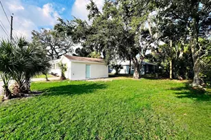 1300 21st St S, Saint Petersburg, FL 33712 - Photo 25
