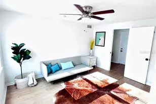1300 21st St S, Saint Petersburg, FL 33712 - Photo 15