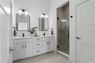 3826 Pompano Dr SE, Saint Petersburg, FL 33705 - Photo 21