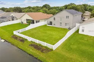 7332 Newhall Pass Ln, Wesley Chapel, FL 33545 - Photo 3