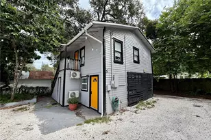 1021 E Cayuga St, Tampa, FL 33603 - Photo 21