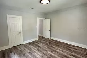 1021 E Cayuga St, Tampa, FL 33603 - Photo 15