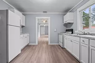 4009 N 27th St, Tampa, FL 33610 - Photo 21