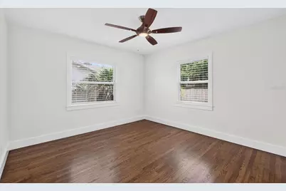 3312 Melton Street N, Saint Petersburg, FL 33704 - Photo 15