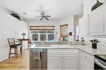 12220 Woodlands Circle, Dade City, FL 33525 - Photo 27