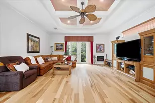 12220 Woodlands Cir, Dade City, FL 33525 - Photo 13