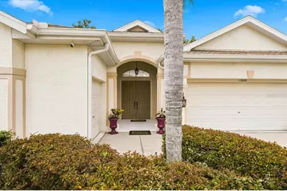 12220 Woodlands Circle, Dade City, FL 33525 - Photo 3