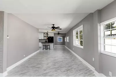 1201 E Cayuga Street, Tampa, FL 33603 - Photo 3