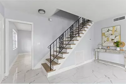 4000 14th Way NE, Saint Petersburg, FL 33703 - Photo 7