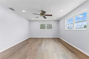 4000 14th Way NE, Saint Petersburg, FL 33703 - Photo 49