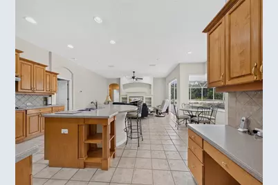 10207 Estuary Drive, Tampa, FL 33647 - Photo 15