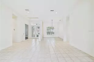 10207 Estuary Dr, Tampa, FL 33647 - Photo 9