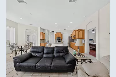 10207 Estuary Drive, Tampa, FL 33647 - Photo 29