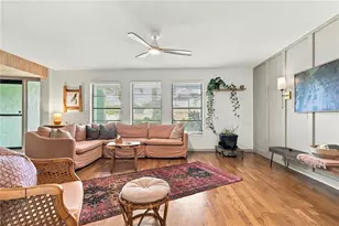 10211 139th St, Largo, FL 33774 - Photo 15