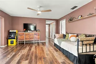 10211 139th St, Largo, FL 33774 - Photo 35