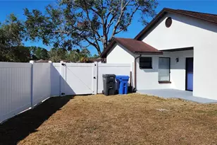 11301 Waveland Way, Tampa, FL 33624 - Photo 7