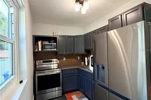 4623 Iris St N, Saint Petersburg, FL 33714 - Photo 25