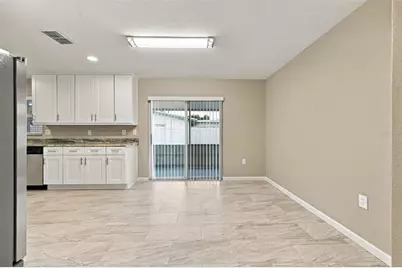 3205 Dunbar Drive, Sarasota, FL 34232 - Photo 9