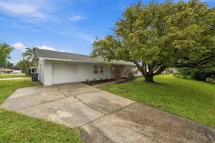 3205 Dunbar Dr, Sarasota, FL 34232 - Photo 5