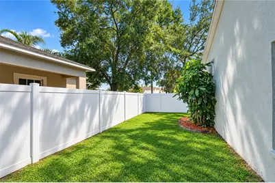 8736 Morrison Oaks Court, Temple Terrace, FL 33637 - Photo 49