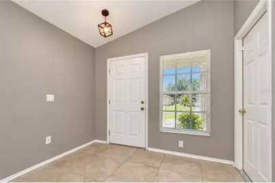 8736 Morrison Oaks Court, Temple Terrace, FL 33637 - Photo 5