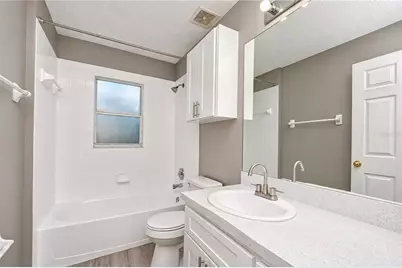 8736 Morrison Oaks Court, Temple Terrace, FL 33637 - Photo 37