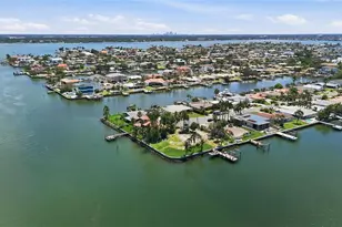 12525 4th St E, Treasure Island, FL 33706 - Photo 25