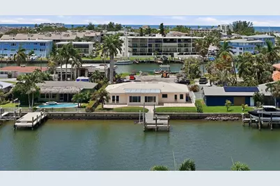 12525 4th St E, Treasure Island, FL 33706 - Photo 21