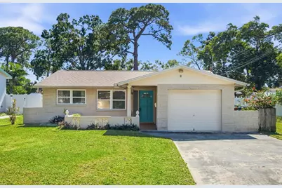 770 63rd Avenue N, Saint Petersburg, FL 33702 - Photo 1