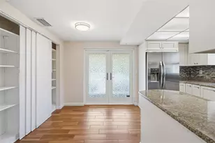 770 63rd Ave N, Saint Petersburg, FL 33702 - Photo 5