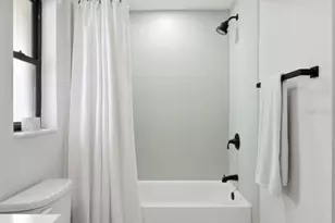 330 Patica Rd NE, Saint Petersburg, FL 33702 - Photo 25