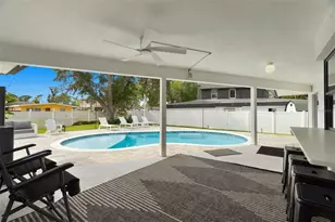 330 Patica Rd NE, Saint Petersburg, FL 33702 - Photo 27
