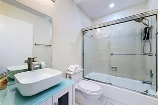 520 McArthur Ave, Sarasota, FL 34243 - Photo 27