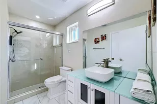 520 McArthur Ave, Sarasota, FL 34243 - Photo 35