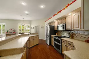 16809 Windsor Park Dr, Lutz, FL 33549 - Photo 23