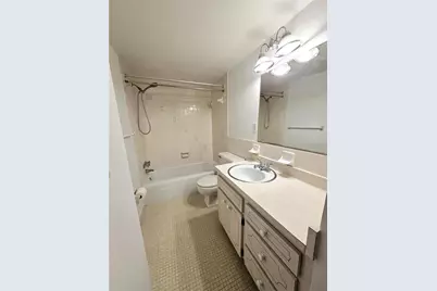 3125 36th Street N #102, Saint Petersburg, FL 33713 - Photo 15