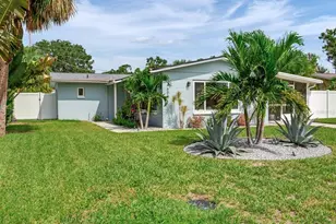 4609 W Hawthorne Rd, Tampa, FL 33611 - Photo 3
