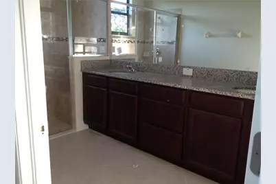 15202 Anguilla Isle Avenue, Tampa, FL 33647 - Photo 3
