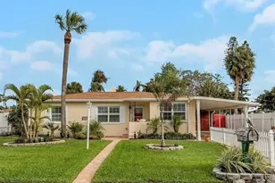 550 80th Ave, Saint Pete Beach, FL 33706 - Photo 1