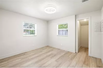 8212 Sunny Vale Place #B, Tampa, FL 33615 - Photo 27